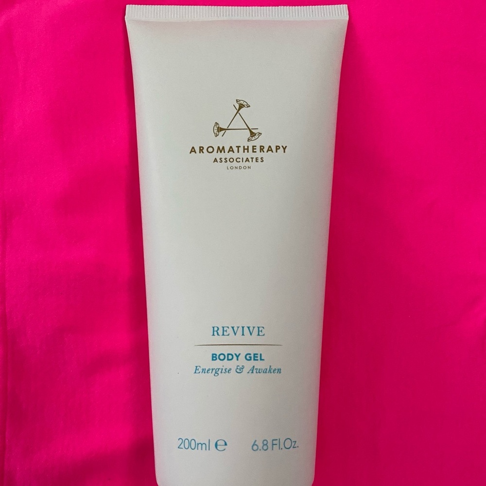 Aromatherapy Revive Body Gel 🍃